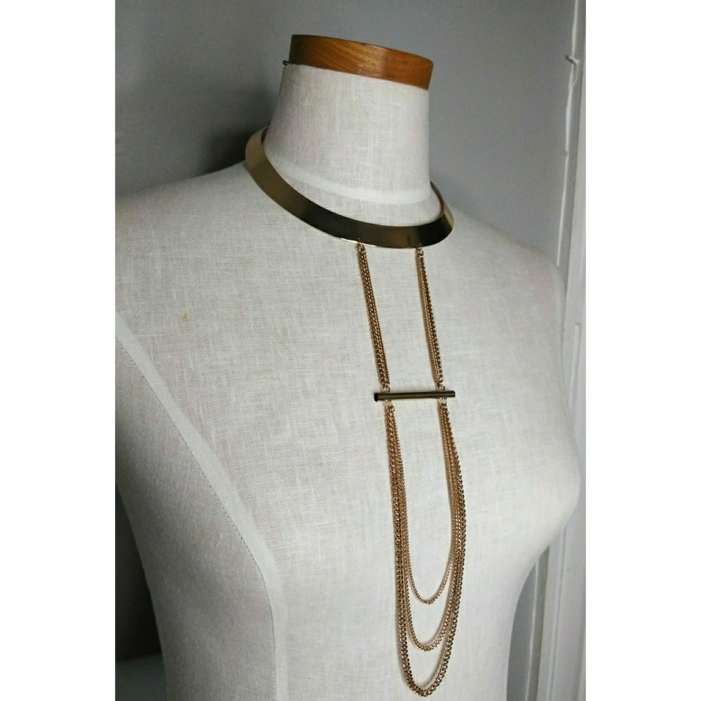 Statement Necklace - Picture 2 of 3